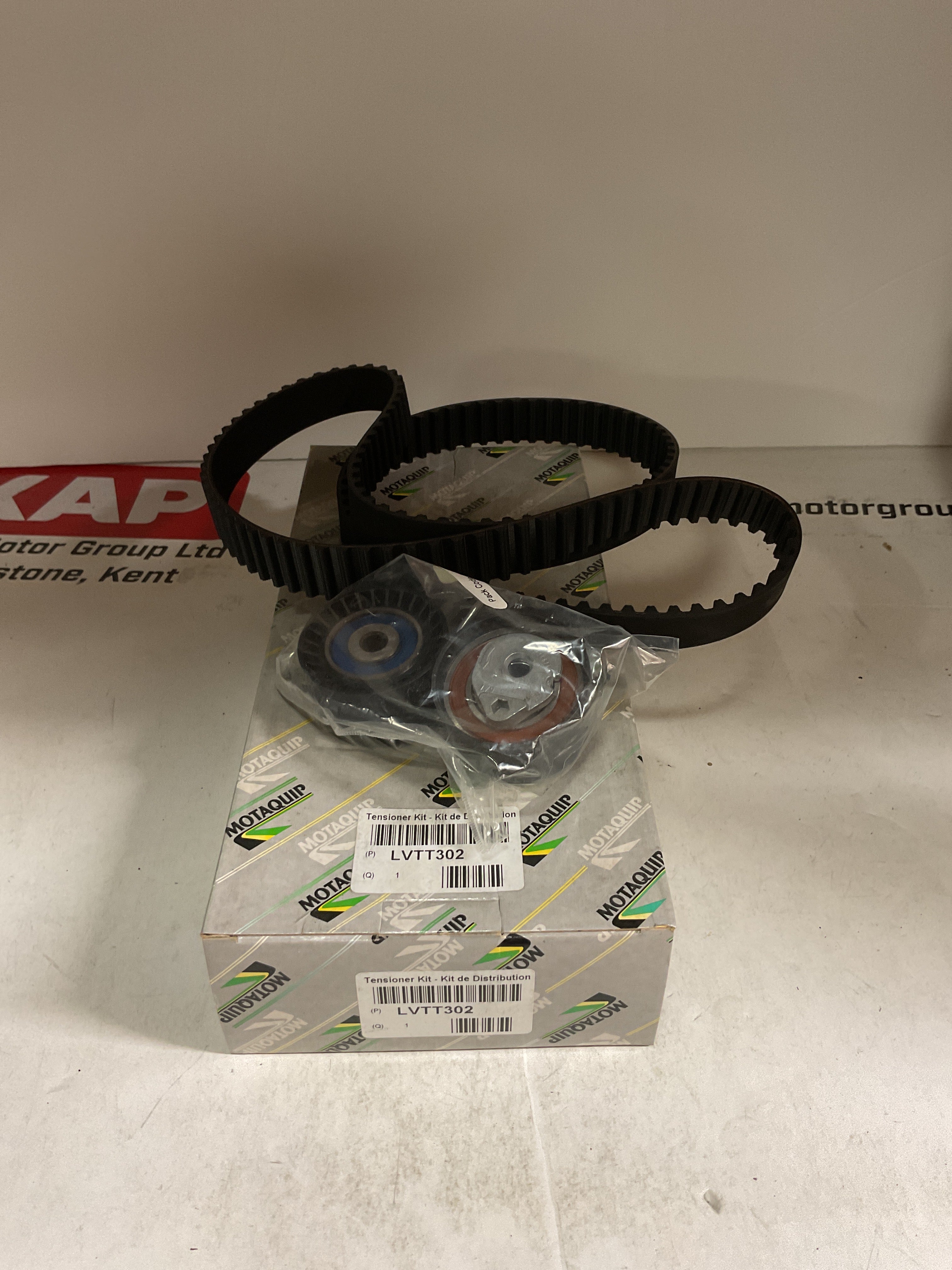 MOTAQUIP Timing Belt Kit LVTT302