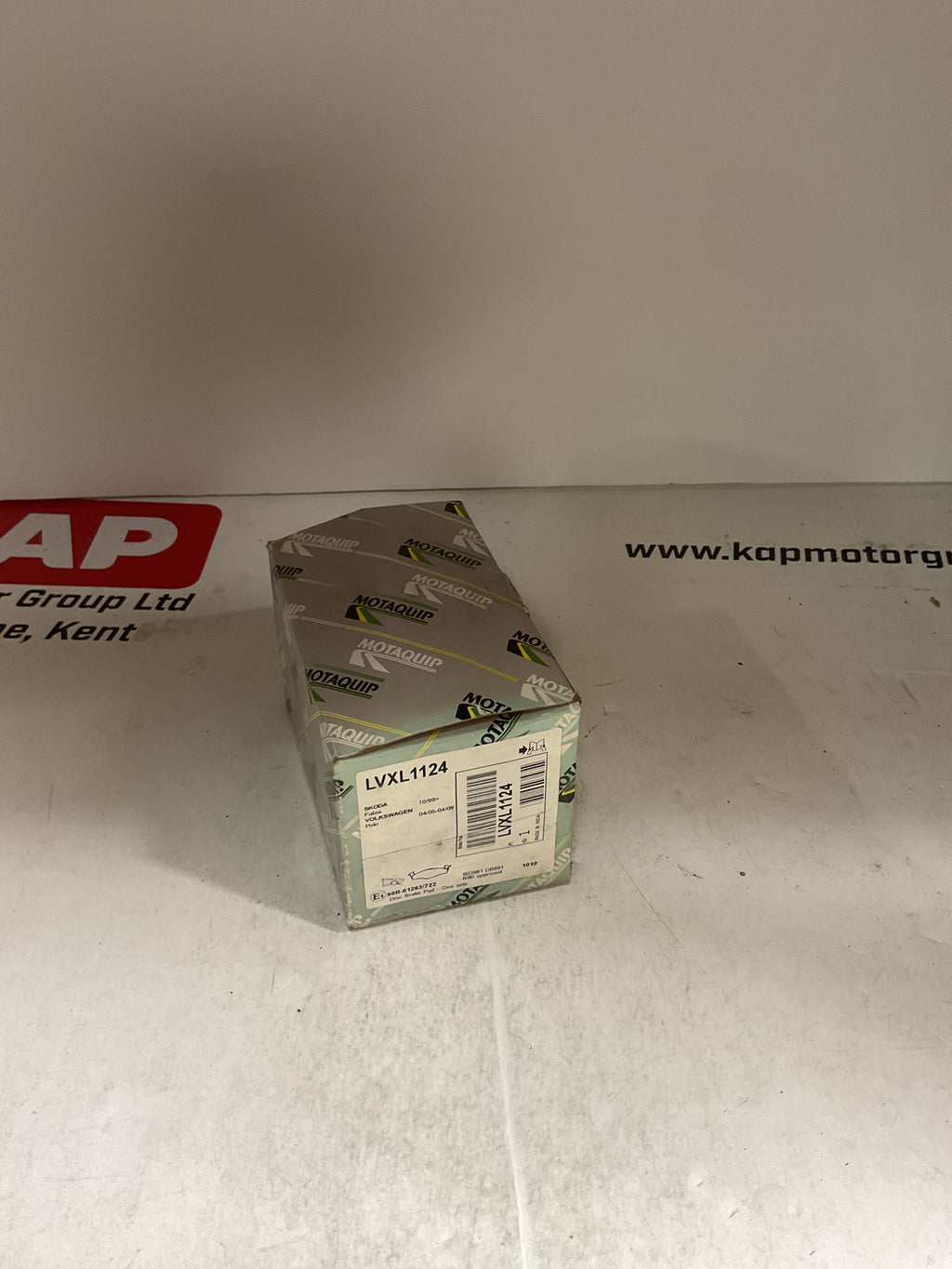 MOTAQUIP Brake Pads LVXL1124