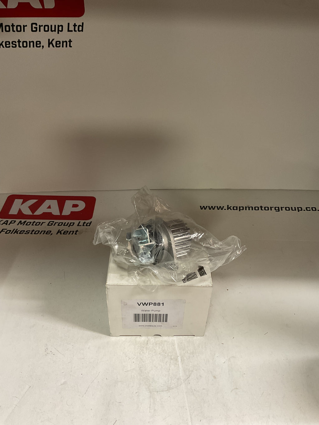MOTAQUIP Water Pump VWP881
