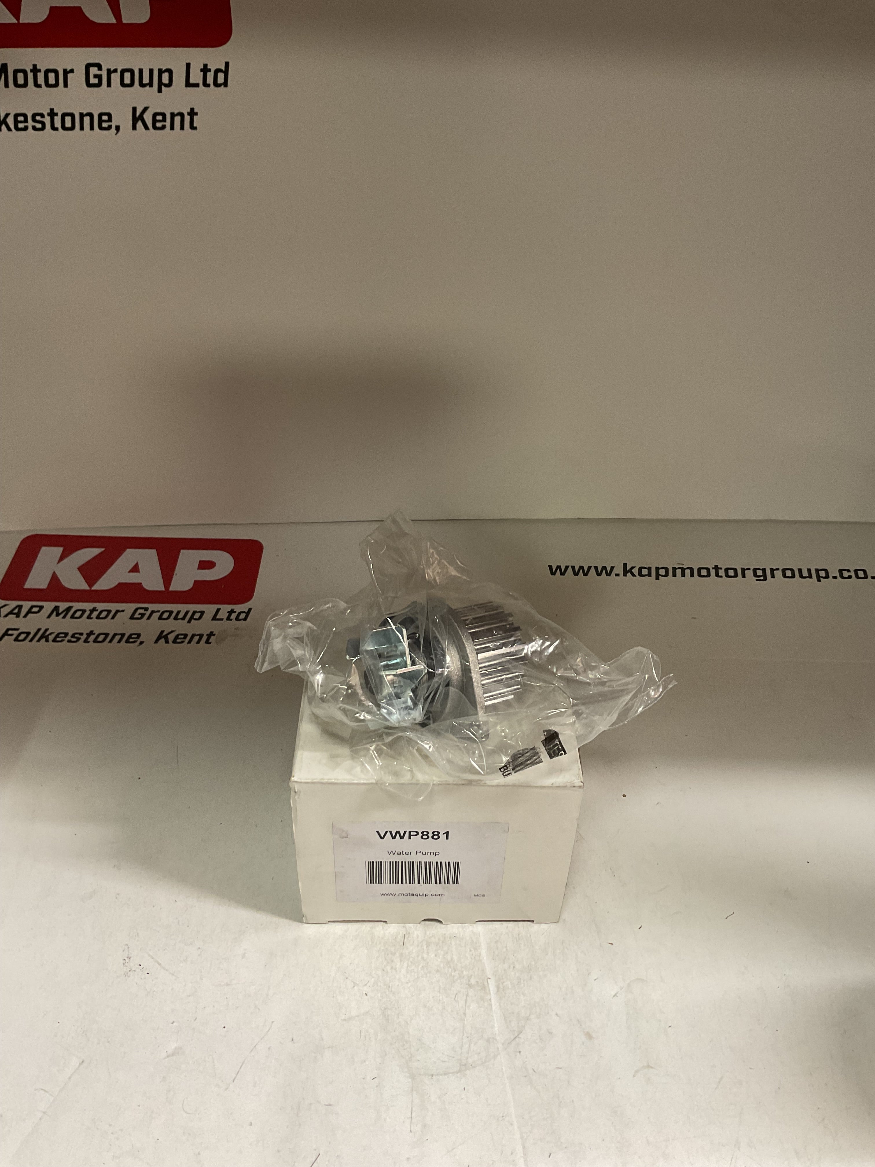 MOTAQUIP Water Pump VWP881