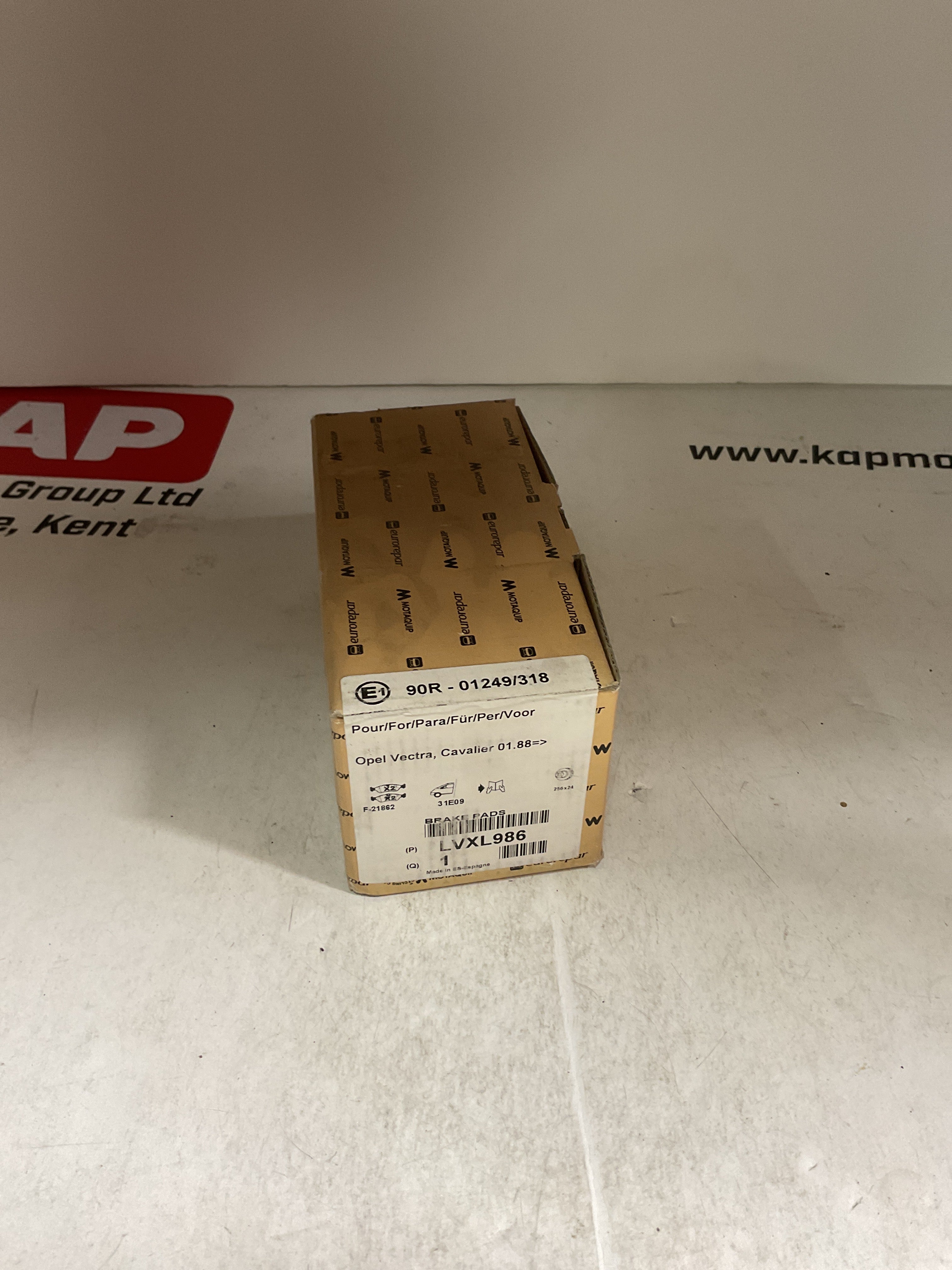 MOTAQUIP M:4 Fr Br Pads LVXL986