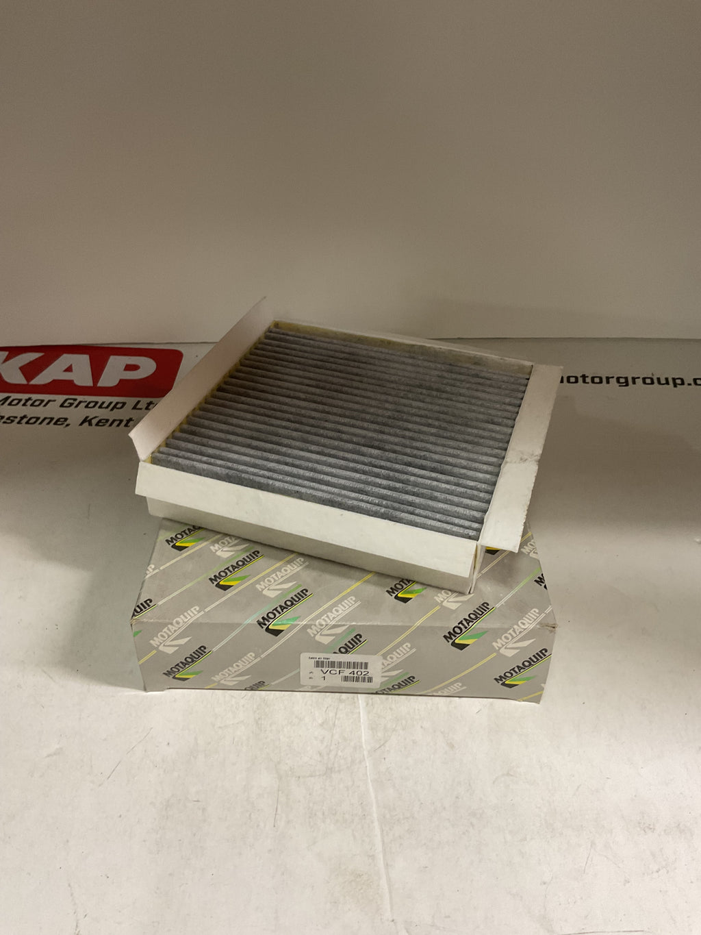 MOTAQUIP Cabin Filter VCF402