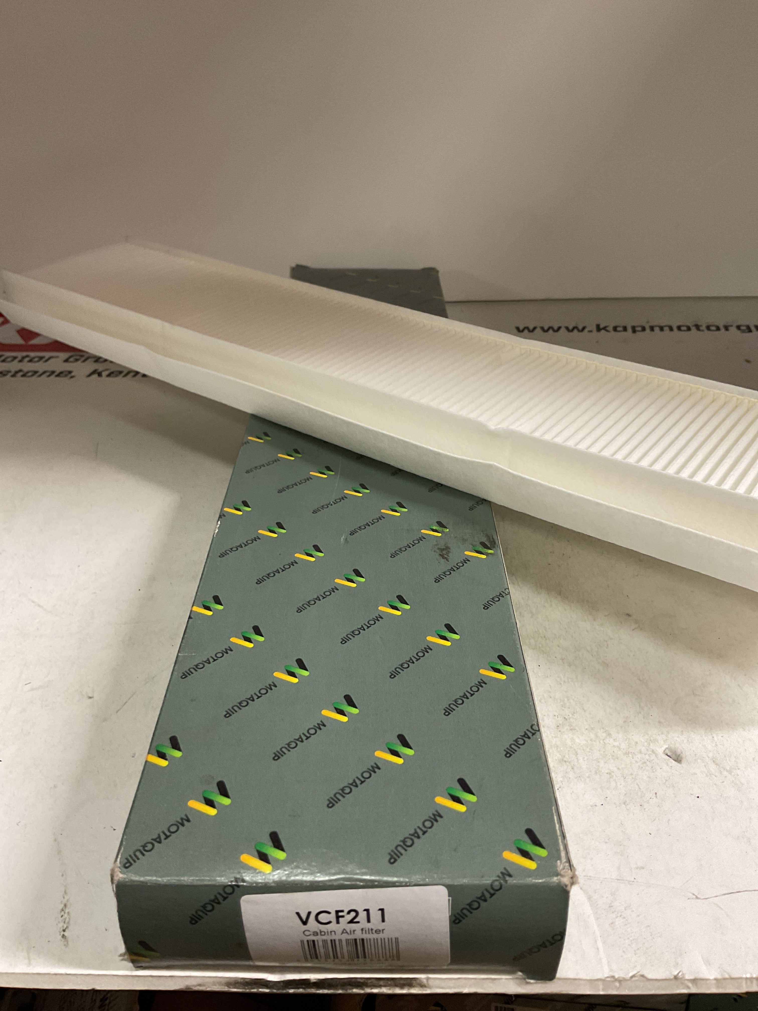 MOTAQUIP Cabin Filter VCF211