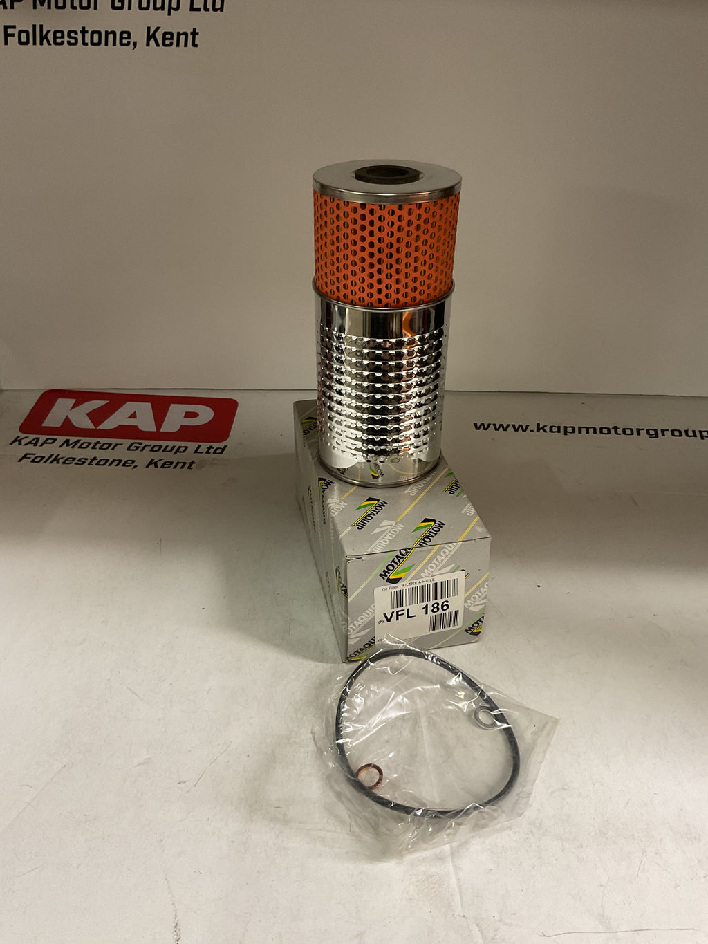 MOTAQUIP Oil Filter VFL186